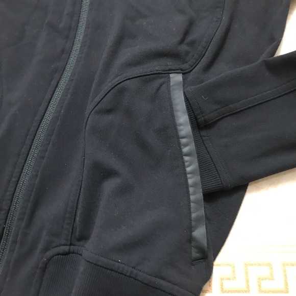 Lululemon athletic size M - Picture 6 of 6